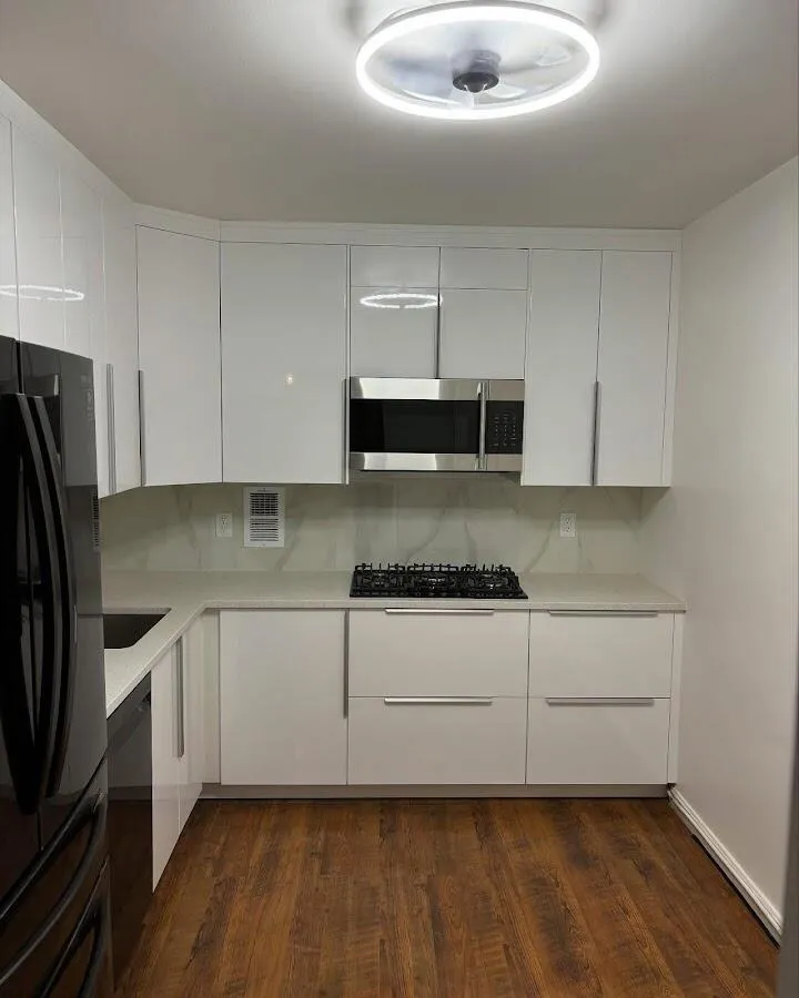 Renovated kitchen with quartz countertops in Covington
